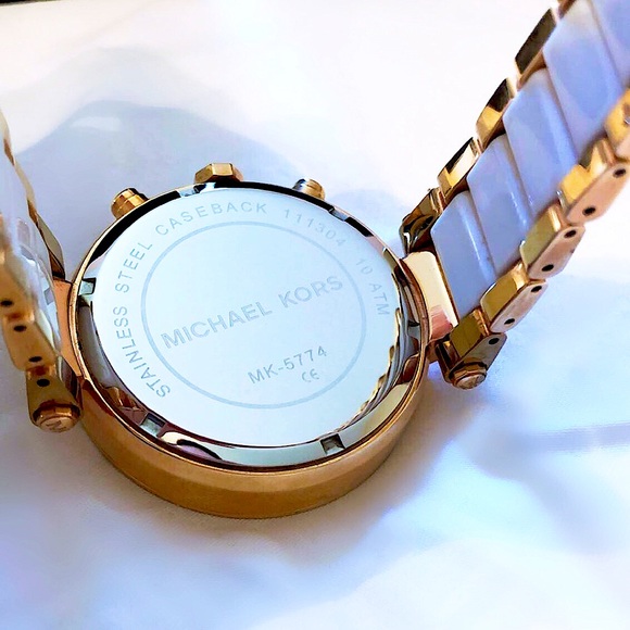 Michael Kors Rose Gold Watch main image 6